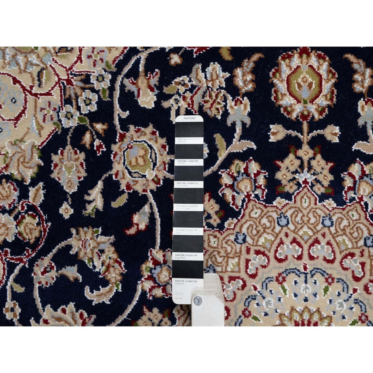 5'X5' Blue Wool And Silk Hand Knotted Nain With Flower Design Square Rug