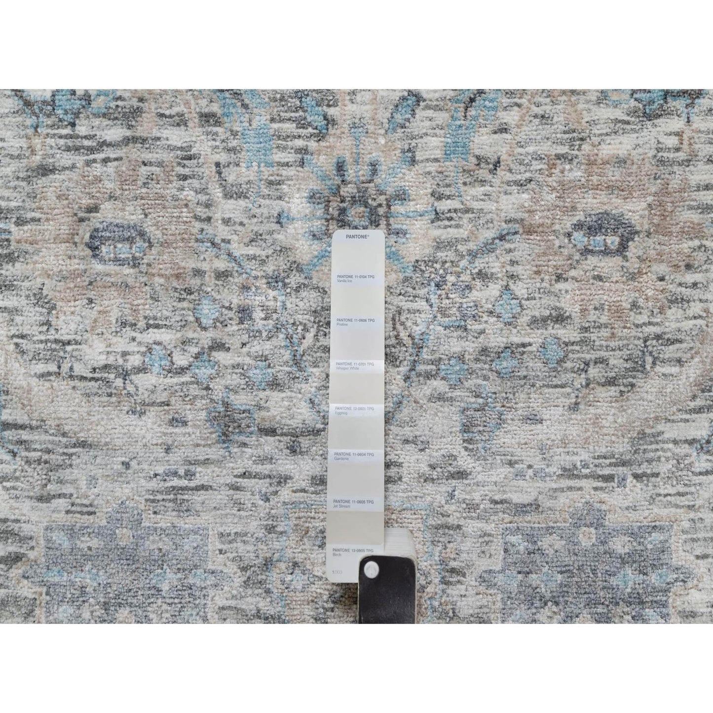 2'6"X27'9" White Leaf Design Silk & Textured Wool Hand Knotted Runner Rug