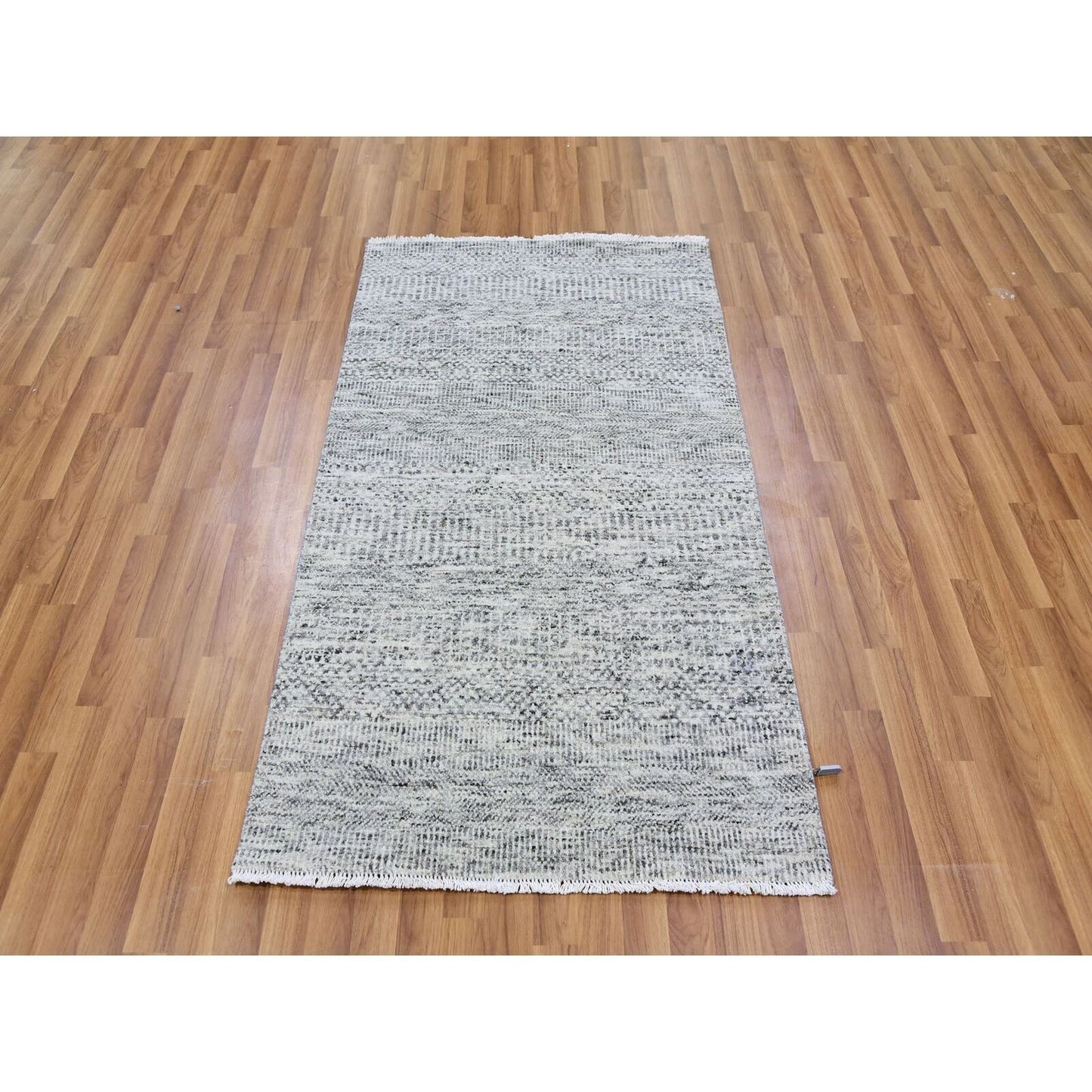 3'X5'1" Gainsboro Gray Grass Design Hand Knotted Undyed Organic Wool Rug