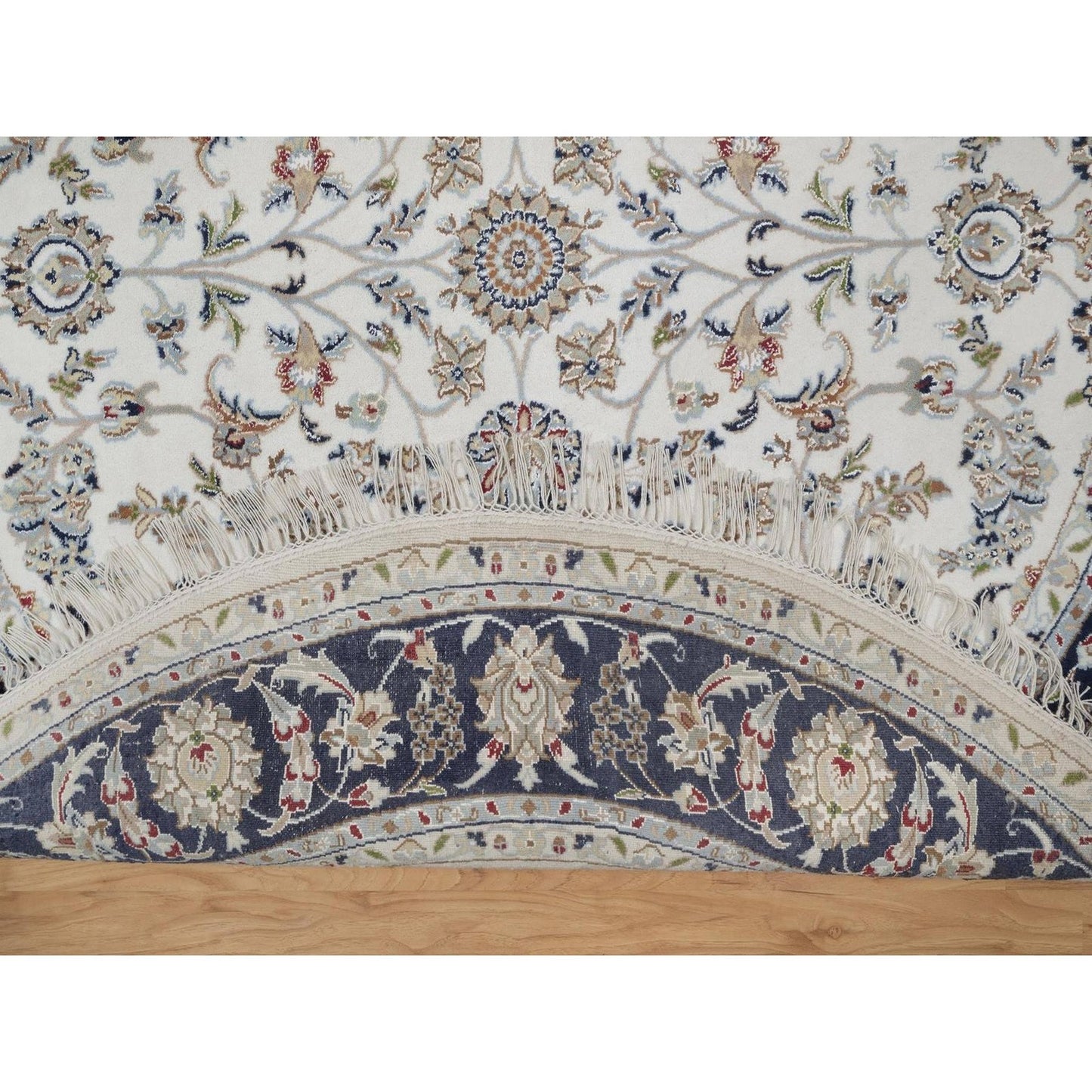 6'2"X6'2" Ivory Nain Flower Design Wool And Silk Hand Knotted Round Rug