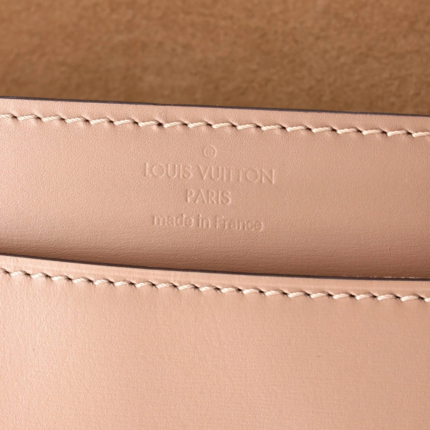 Louis Vuitton Chain Louise Clutch Studded Leather Gm