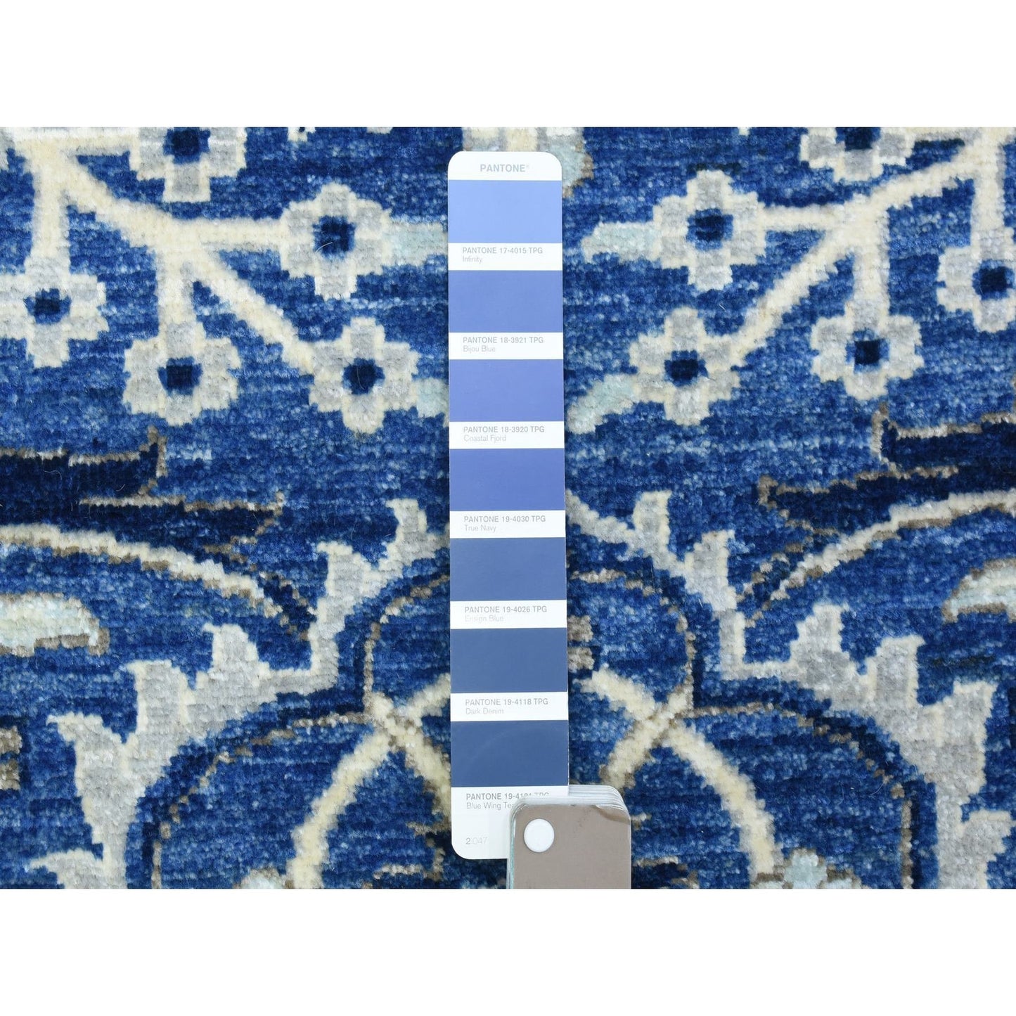 4'3"X11'9" Blue Fine Peshawar Soft Wool Hand Knotted Wide Runner Rug