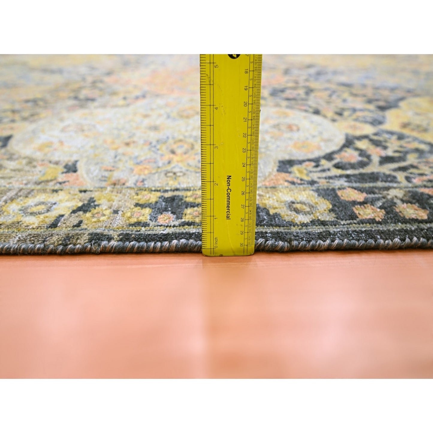 9'1"X11'9" Yellow Repetitive Emblem Design Hand Knotted Wool Oriental Rug