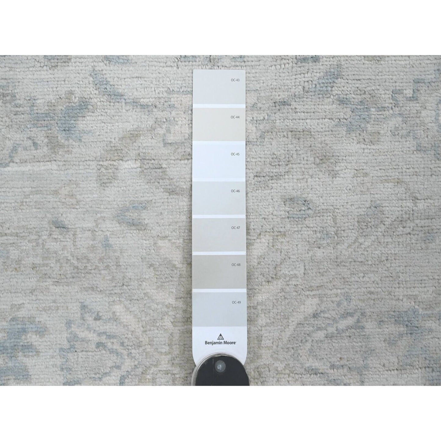 2'9"X9'10" White Heris All Over Design Pure Wool Hand Knotted Runner Rug