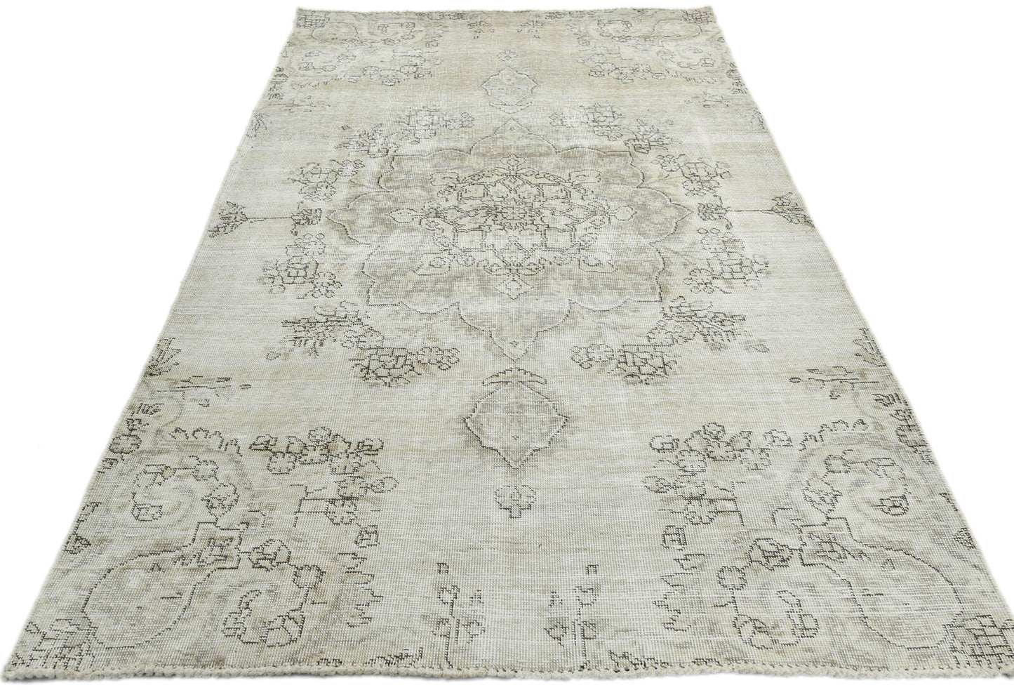 Distressed Vintage Medallion Floral Oriental Rug