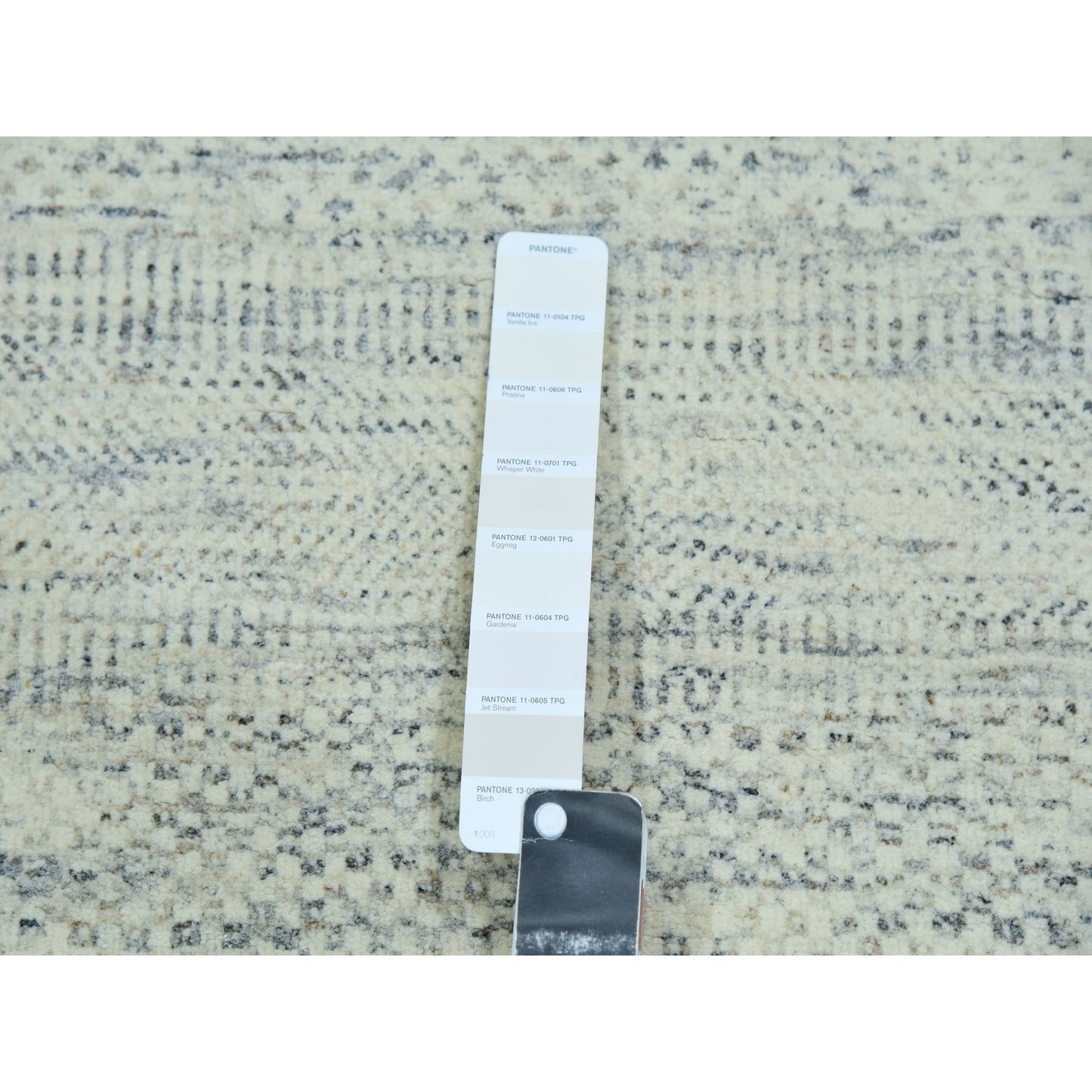 5'4"X7'1" Egret White Hand Knotted Modern Grass Design Wool Oriental Rug