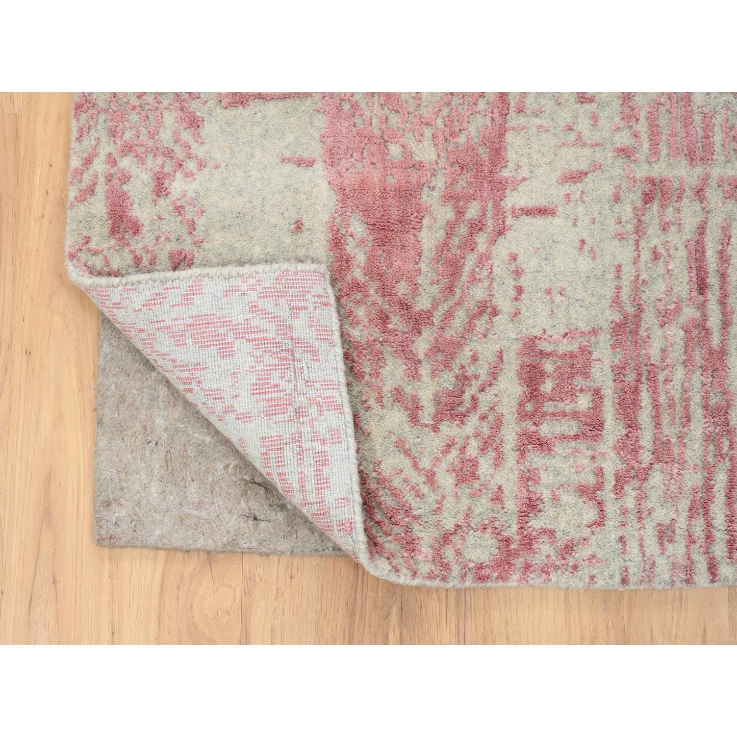 2'6"X12'1" Rose Pink Wool And Art Silk Jacquard Hand Loomed Runner Rug