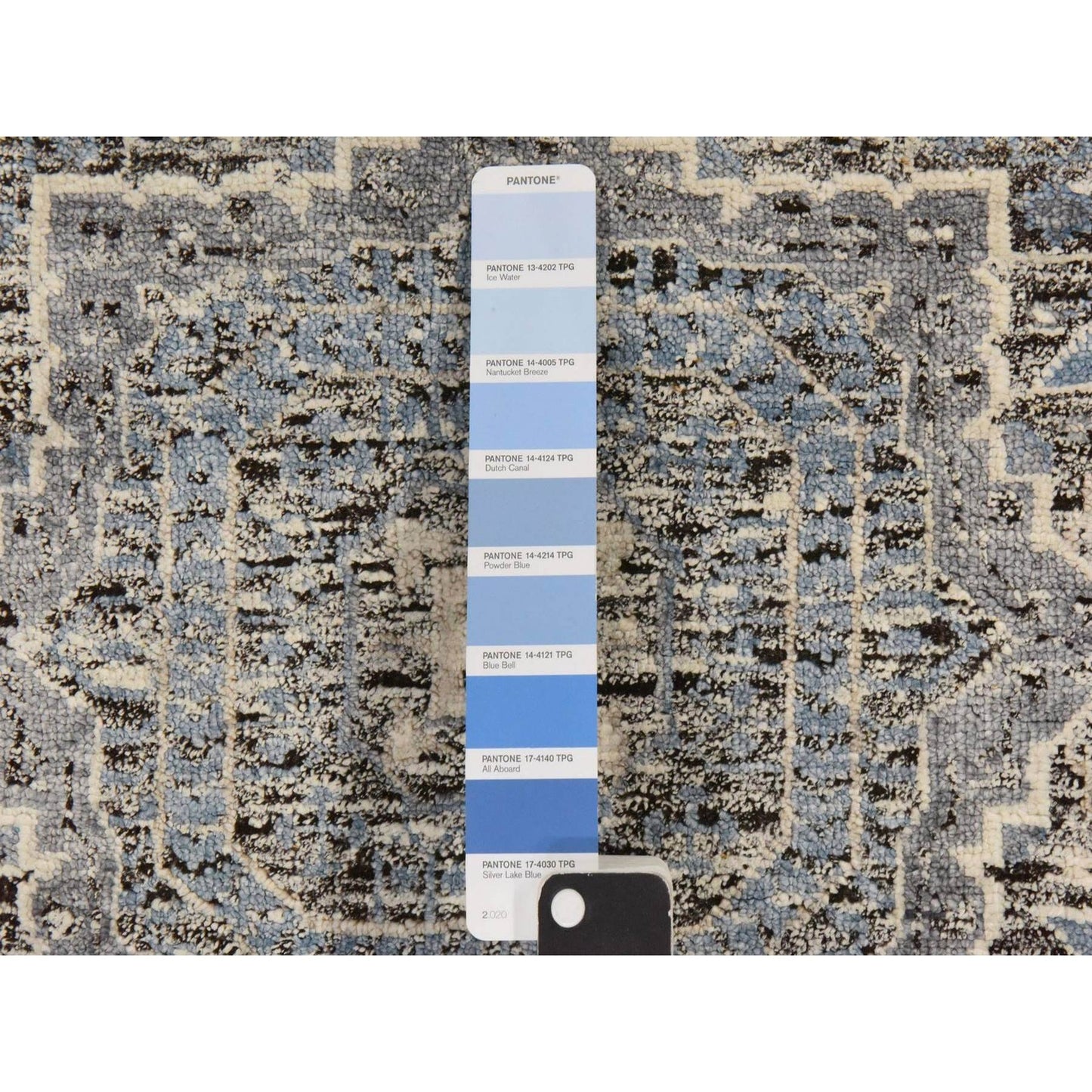 2'7"X8' Beau Blue Silken Mamluk Design Washed Out Hand Knotted Runner Rug