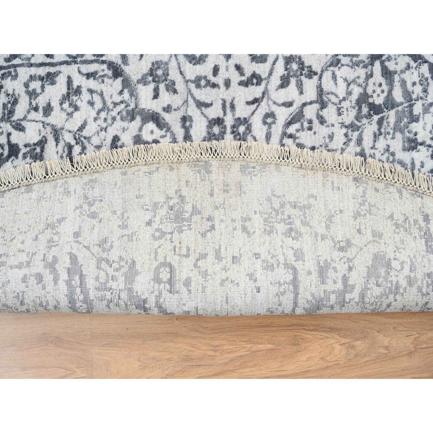 9'9"X9'9" Gray Erased Farsian Design Wool/Silk Hand Knotted Round Rug