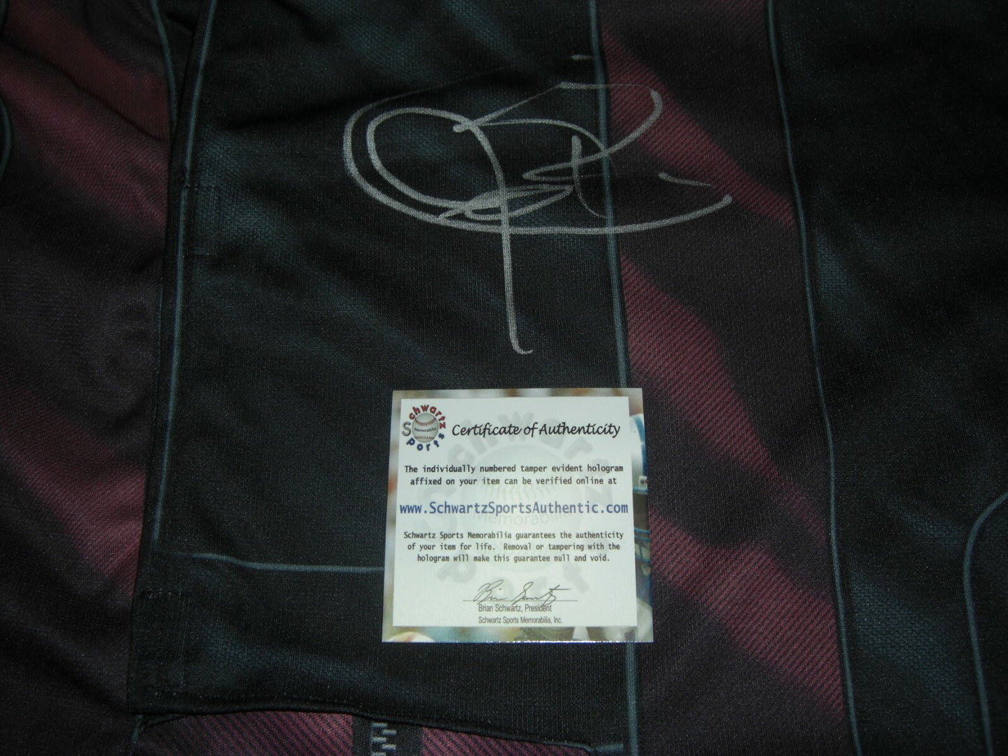 Jeremy Renner Age Of Ultron Marvel Schwartz/Coa