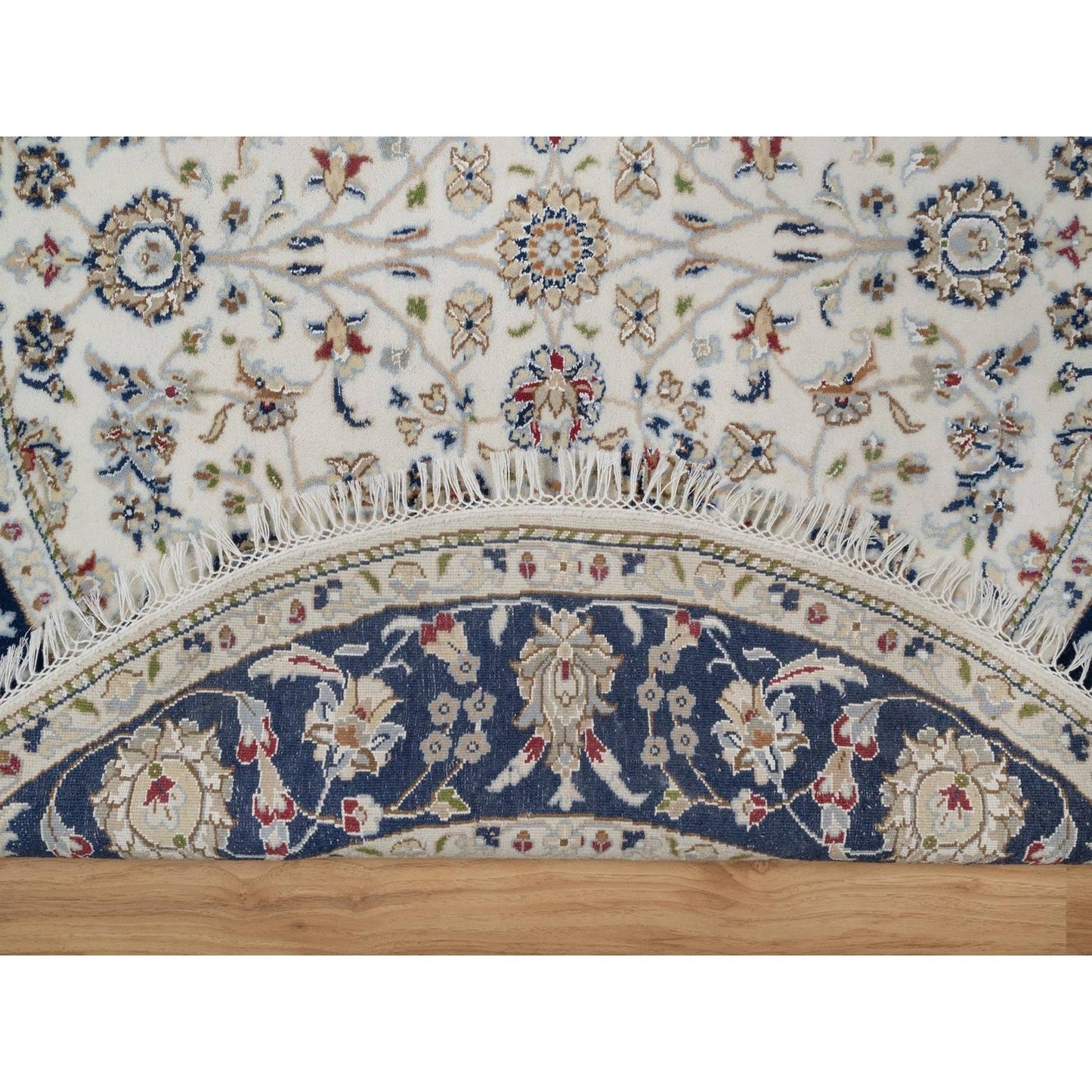 5'X5' Ivory Nain With Flower Design Wool And Silk Hand Knotted Round Rug