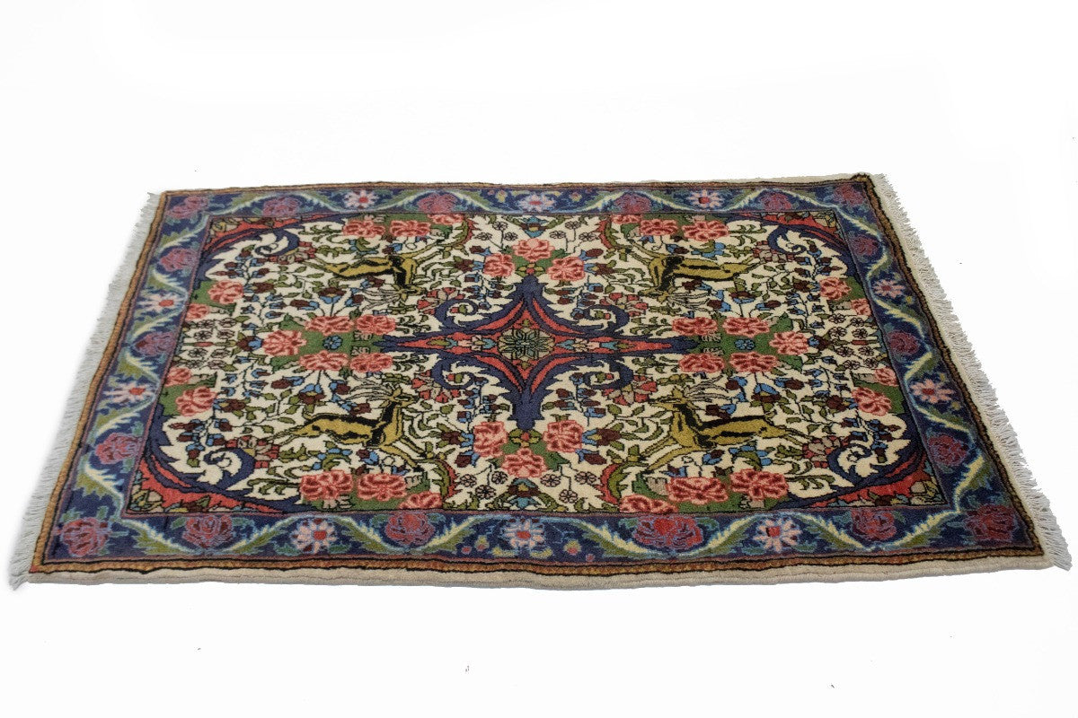 One-Of-A-Kind Handmade Oriental Rug Small Floral