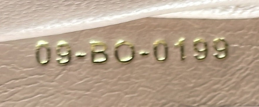 Christian Dior 30 Montaigne Clutch Leather