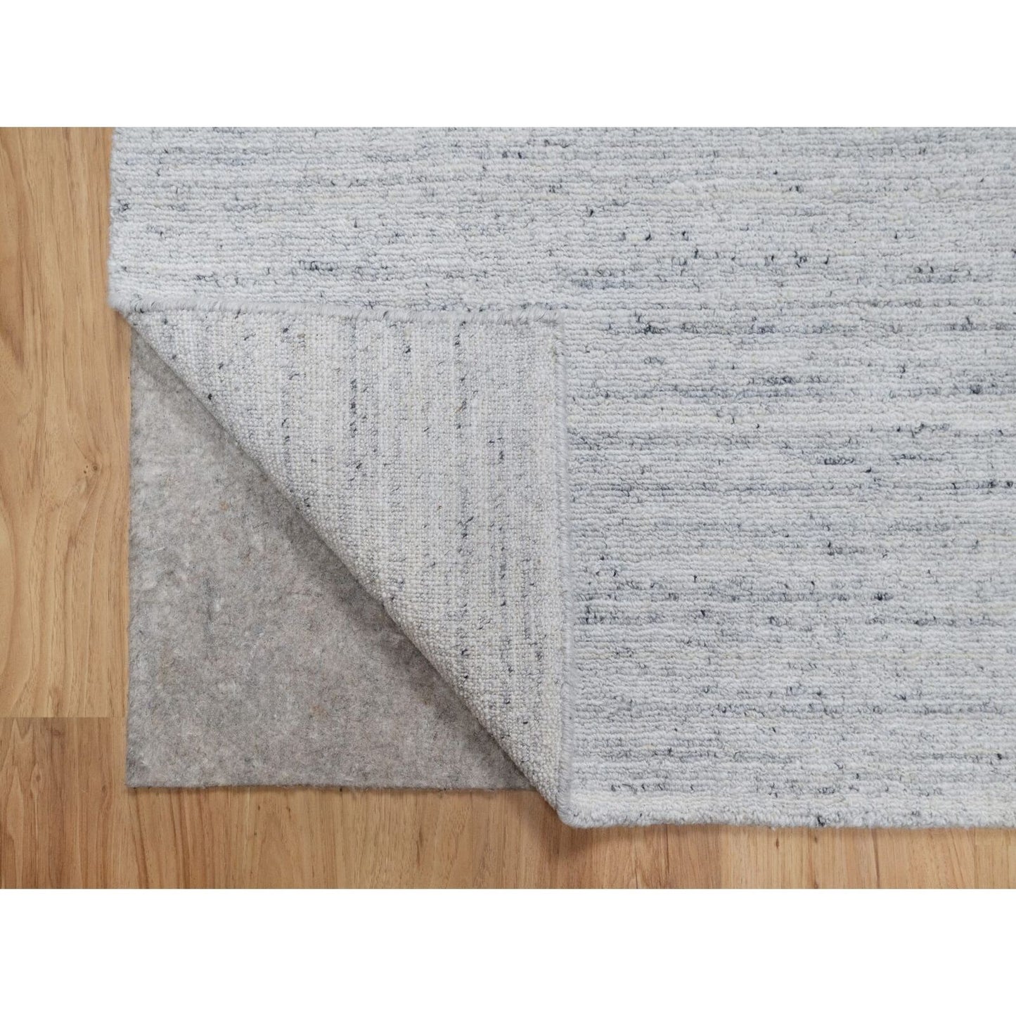 2'7"X8' Cloud Gray Modern Striae Design Pure Wool Hand Loomed Runner Rug