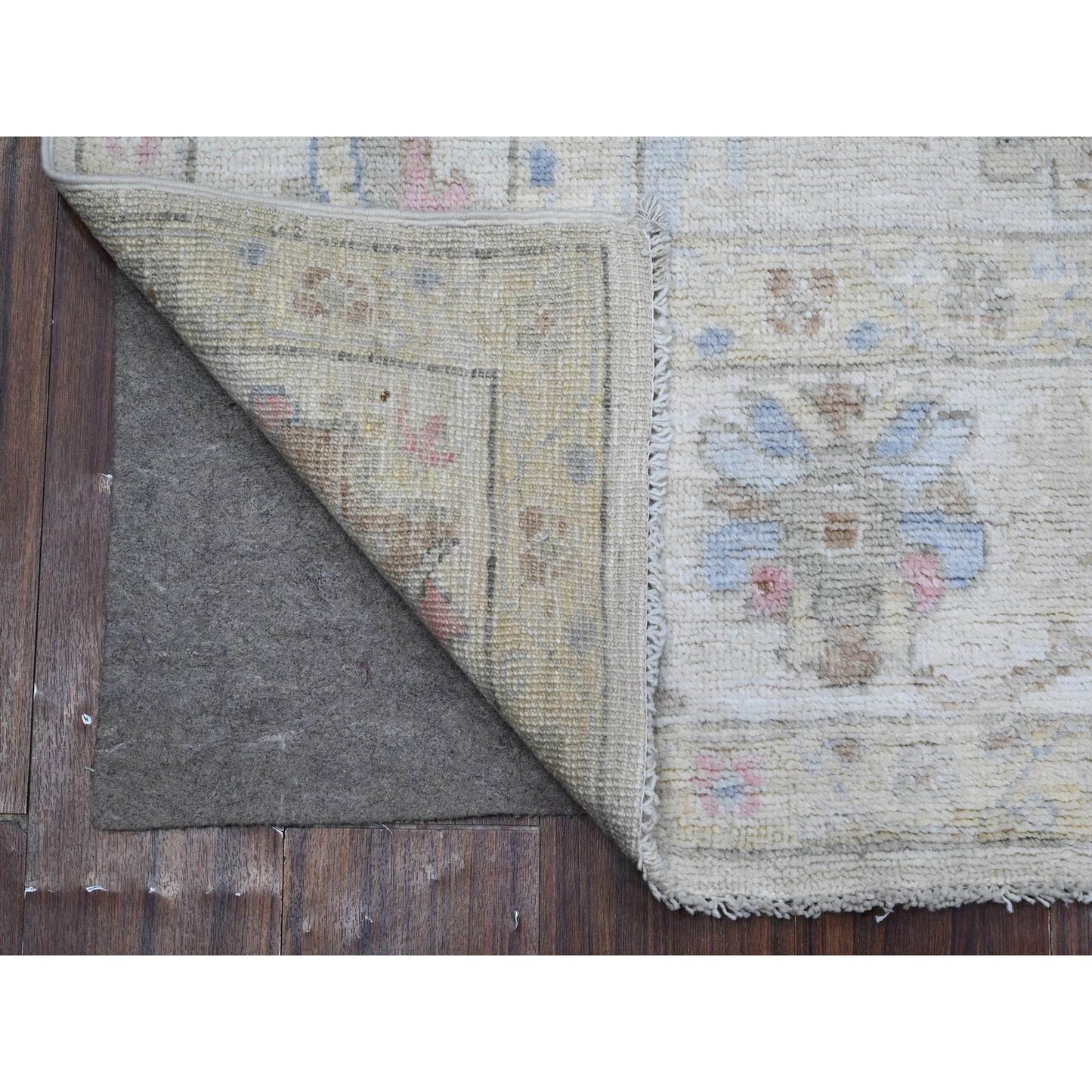 5'9"X8'9" White Afghan Angora Oushak Tribal Floral Design Oriental Rug
