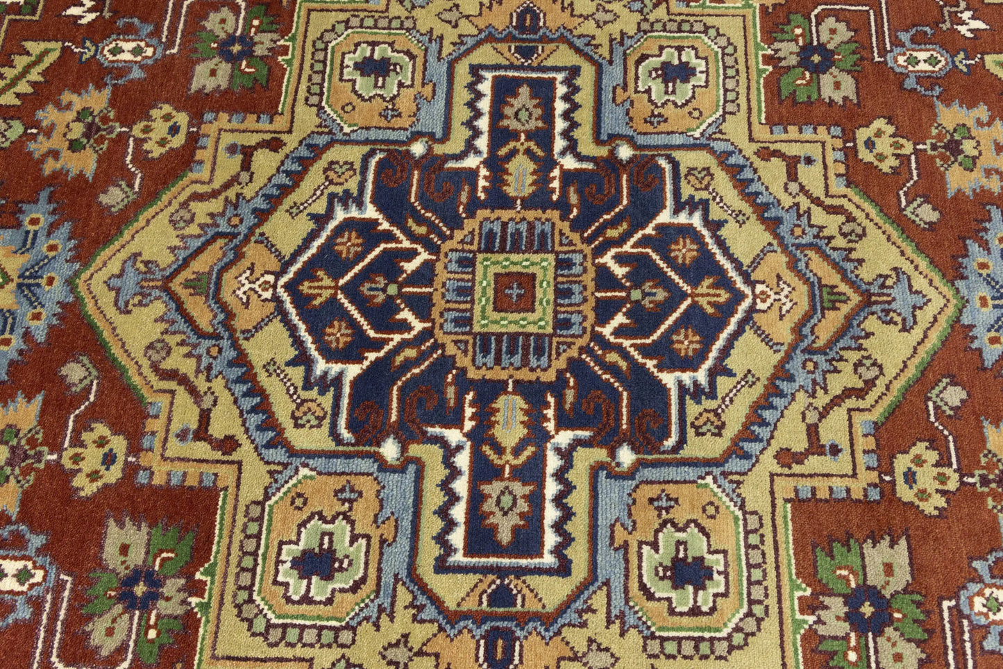Rusty Red Heriz Serapi Oriental Rug Floral Farmho