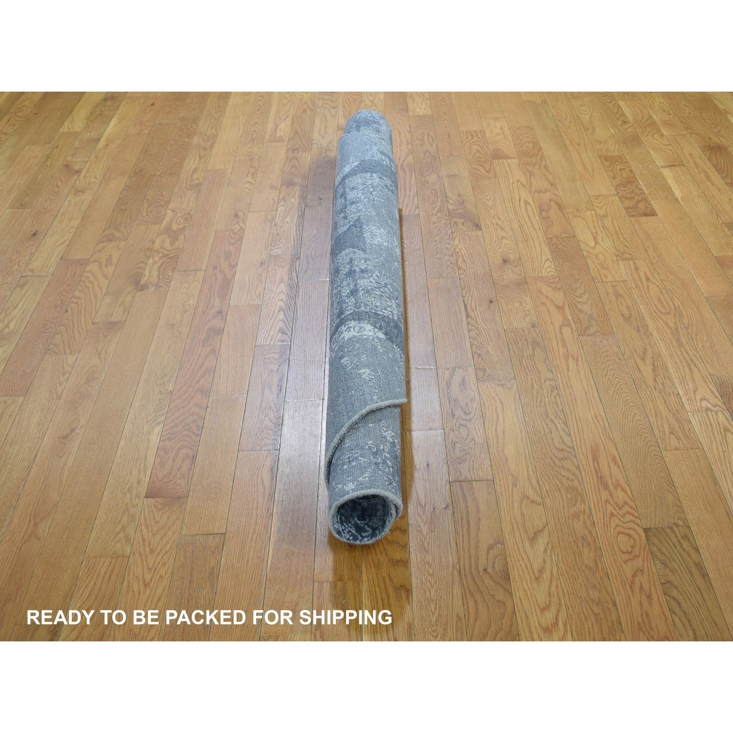 6'1"X6'1" Gray Wool And Pure Silk Jewellery Design Hand Knotted Round Rug
