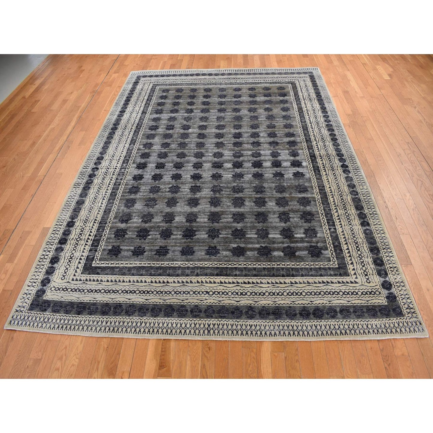 9'X12' Owl Gray Distressed Silk Repetitive Design Hand Knotted Rug