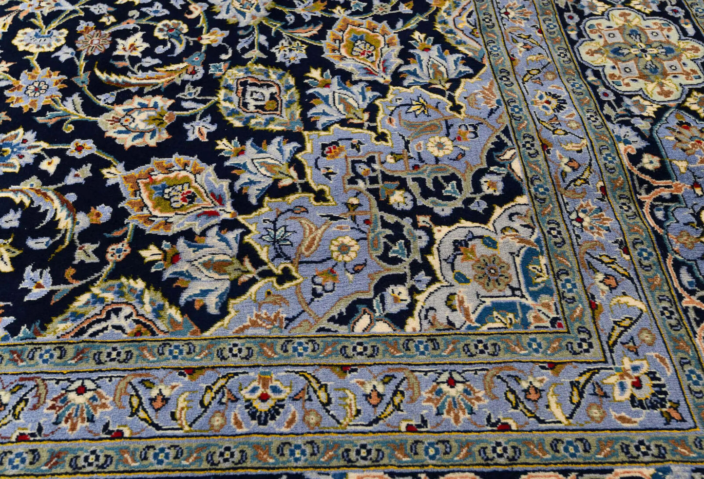 Handmade Oriental Rug Purple-Navy Medallion