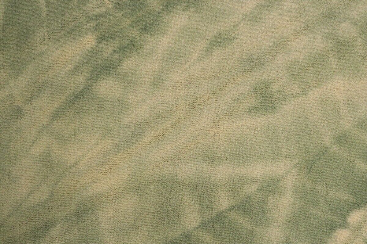 Olive Green Hand-Tufted Abstract Tie-Dye Design