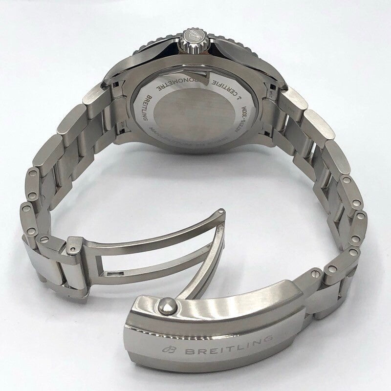 Breitling Superocean Automatic 44 A17376