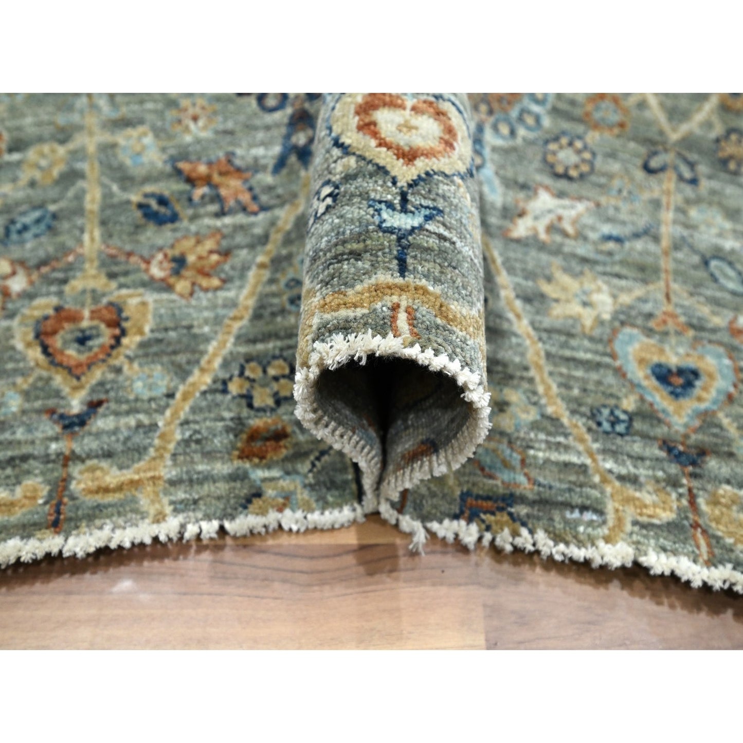 8'X9'10" Gray Zoroastrian Garden Pattern Hand Knotted Pure Wool Rug