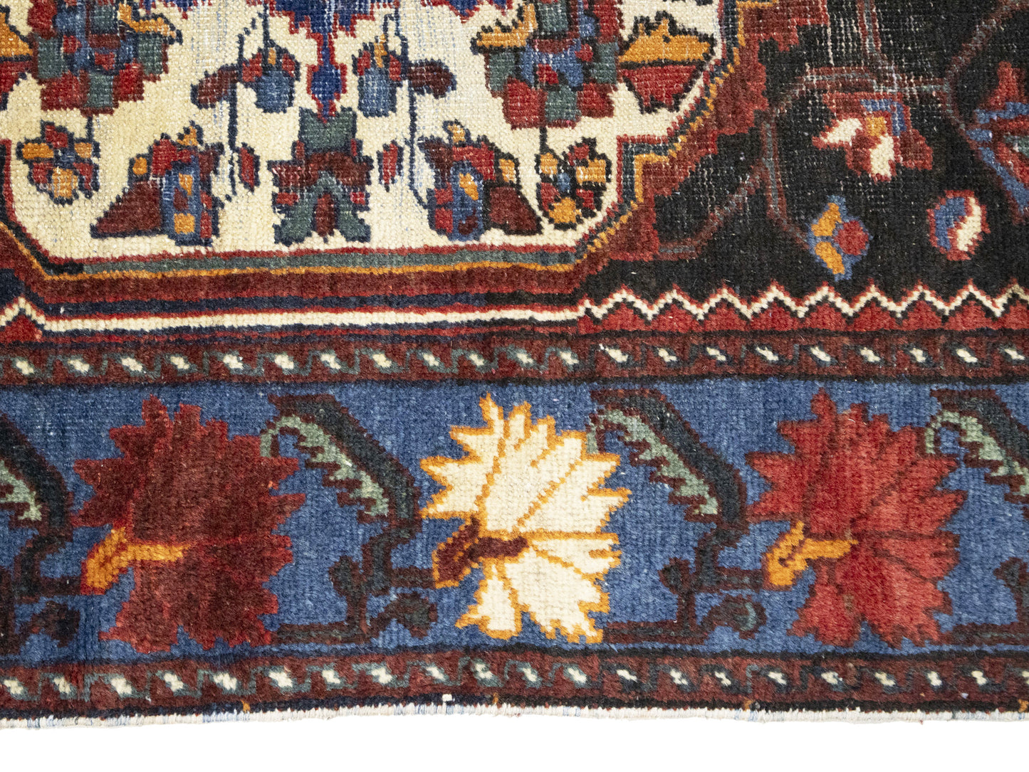 4X6 Ft Semi-Antique Oriental Rug Boho Floral