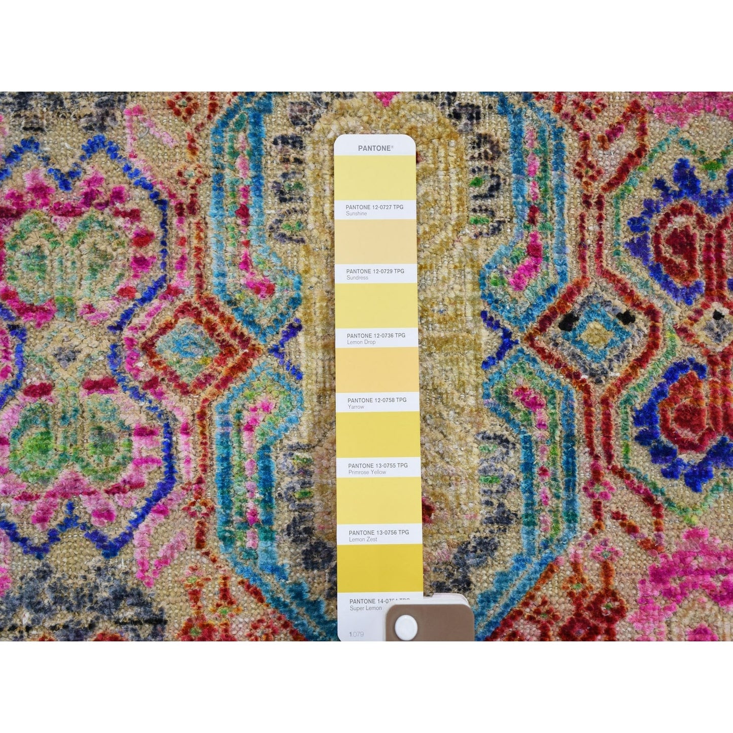 5'X6'10" Jewellery Design Sari Silk With Textured Wool Hand Knotted Rug