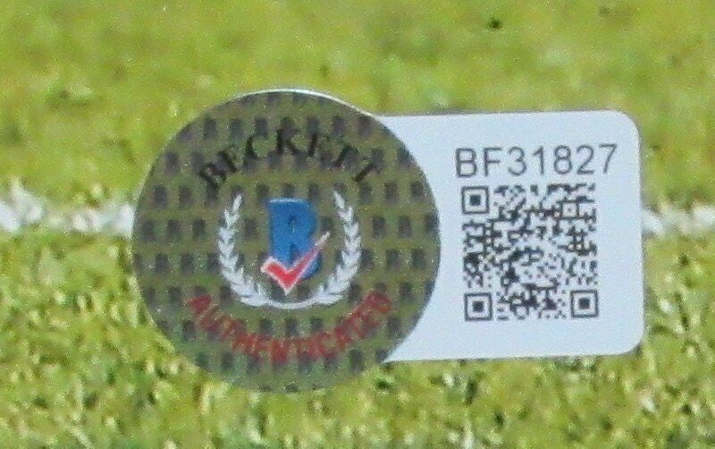 Saquon Barkley Autographed 11X14 Photo New York Giants Framed Beckett