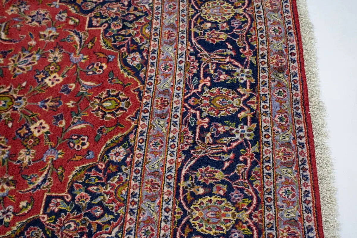Handmade Classic Design Vintage Oriental Rug