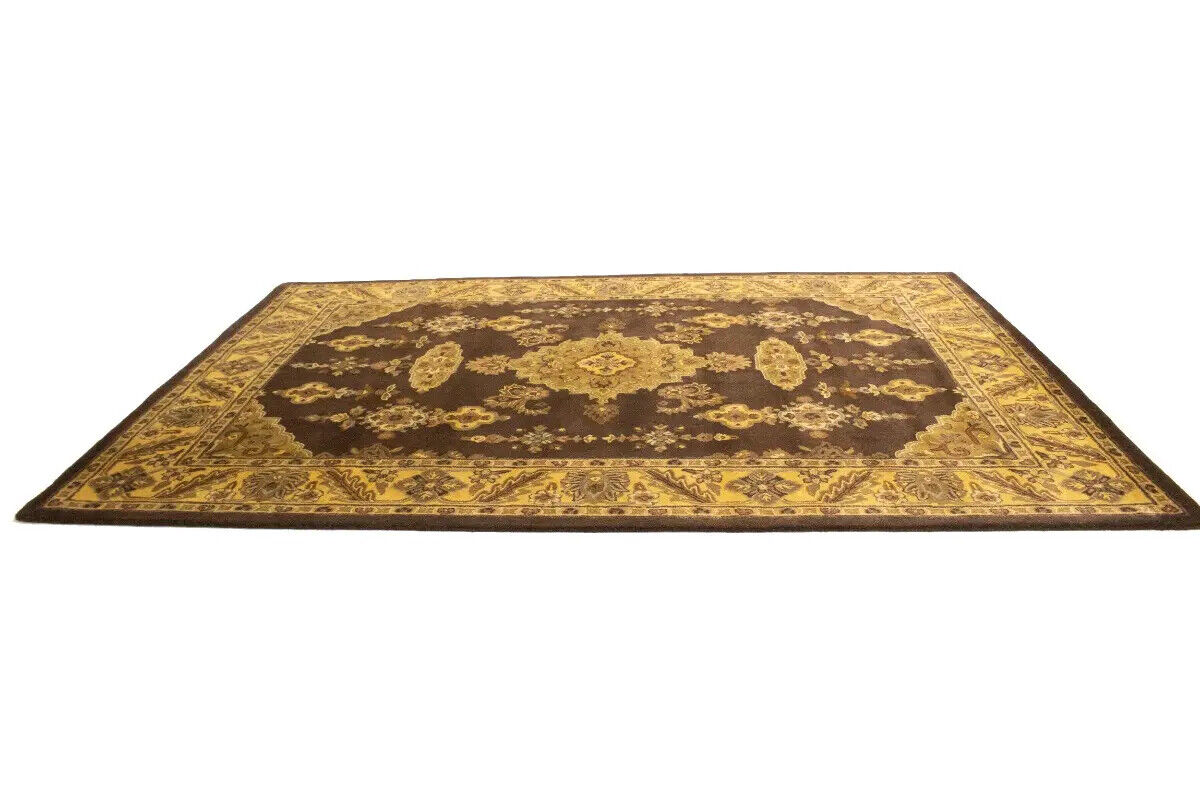 Hand-Tufted Dark Brown Classic Floral Rug