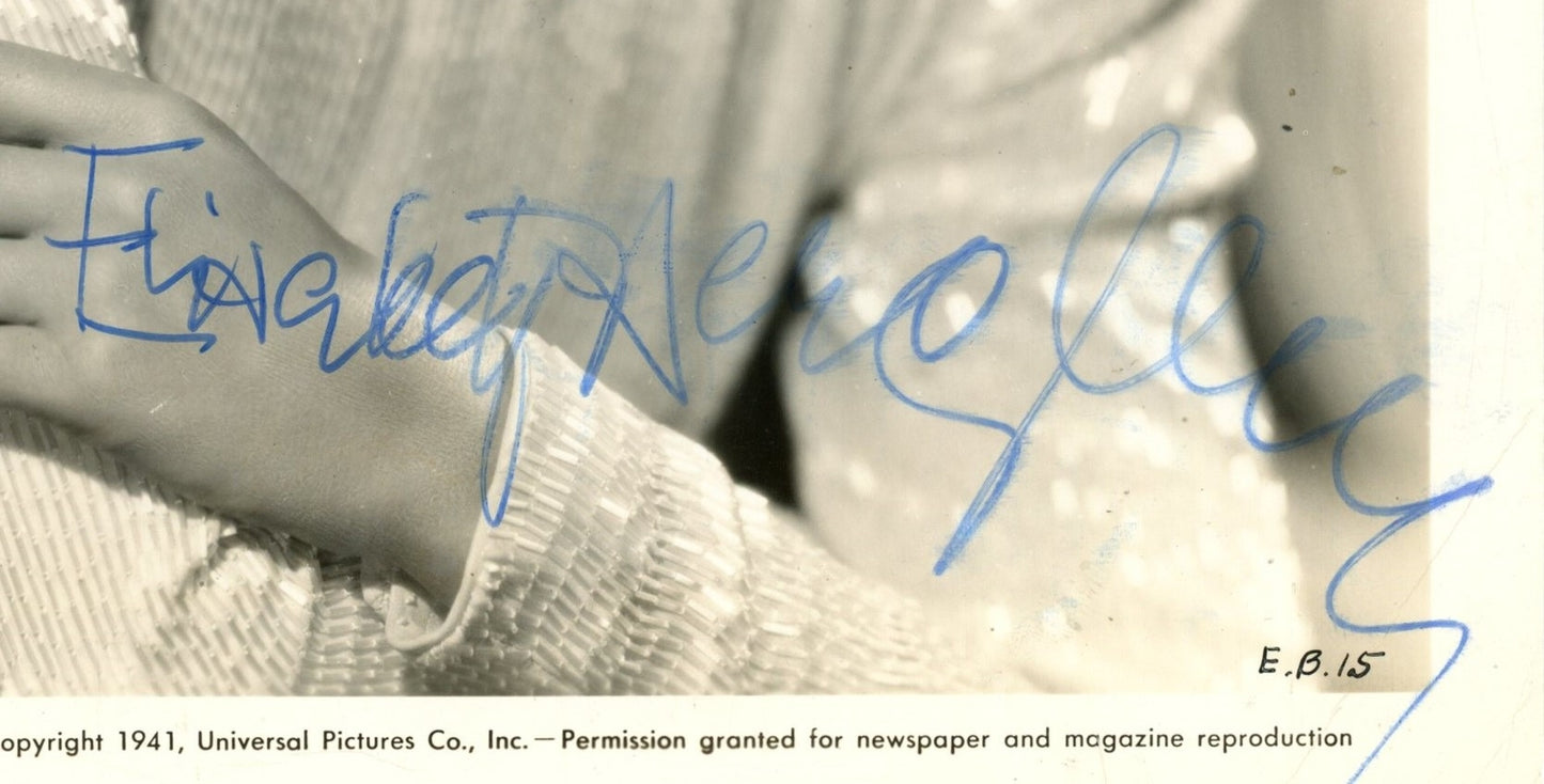 Elizabeth Berhner Signed 8X10 B/W Photo Actress