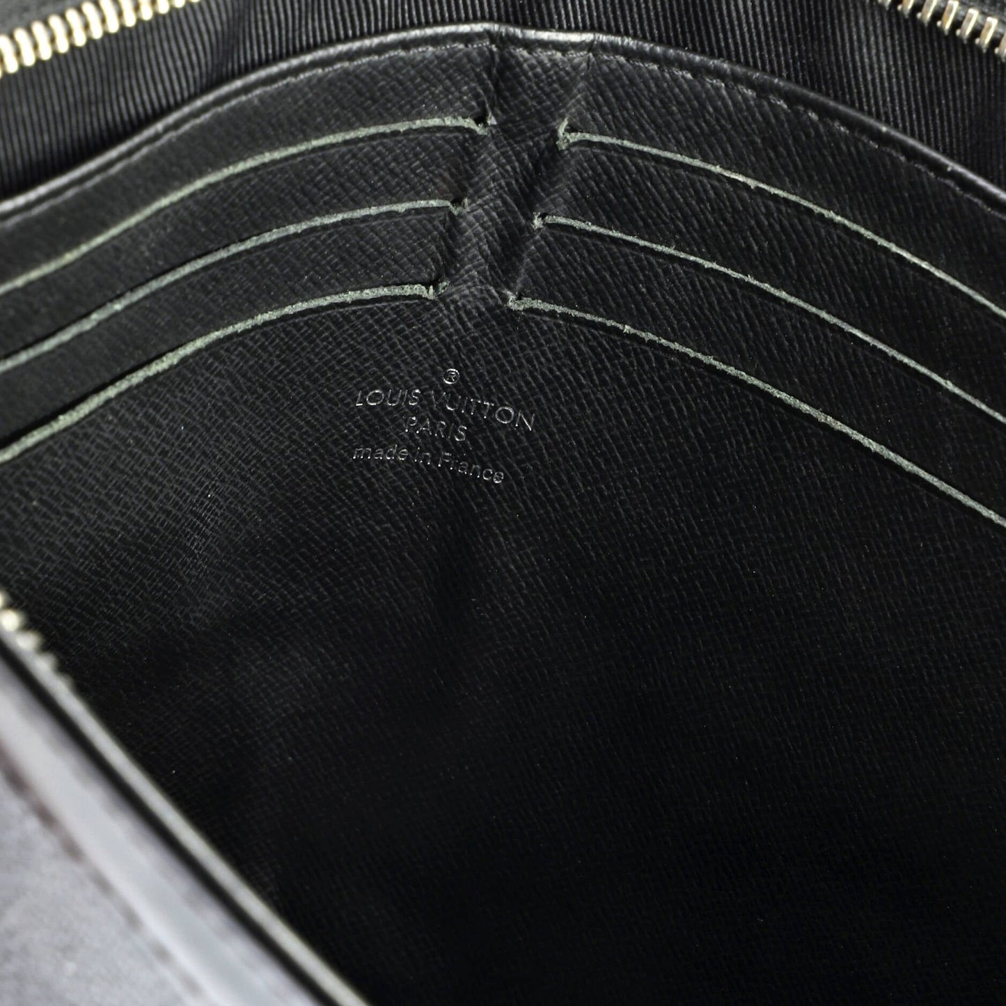 Louis Vuitton Pochette Voyage Damier Graphite Mm