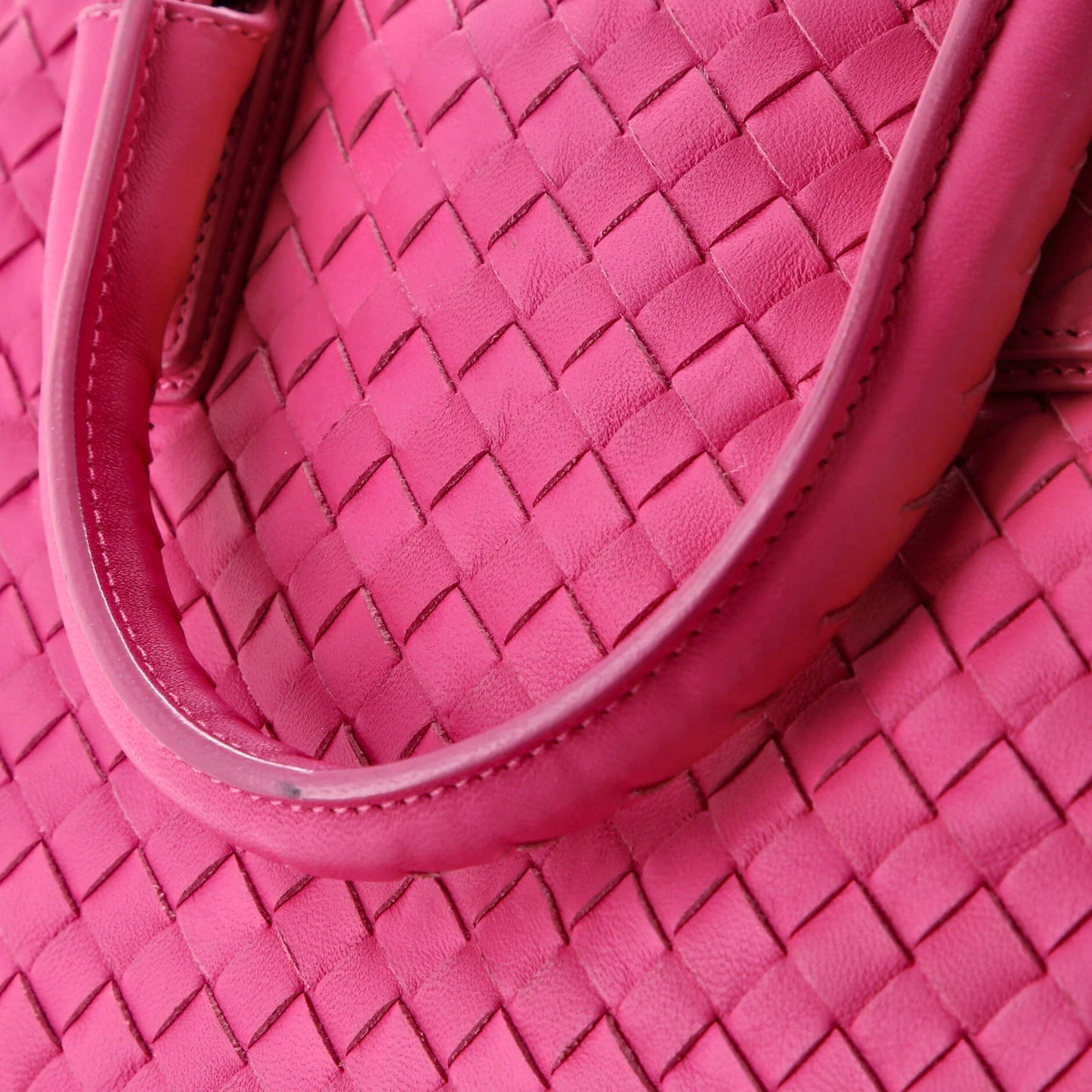 Bottega Veneta Convertible Satchel Intrecciato Nappa Medium