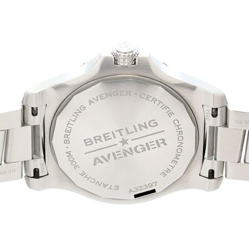 Breitling Avenger Automatic Gmt 43 A32397101A1A1