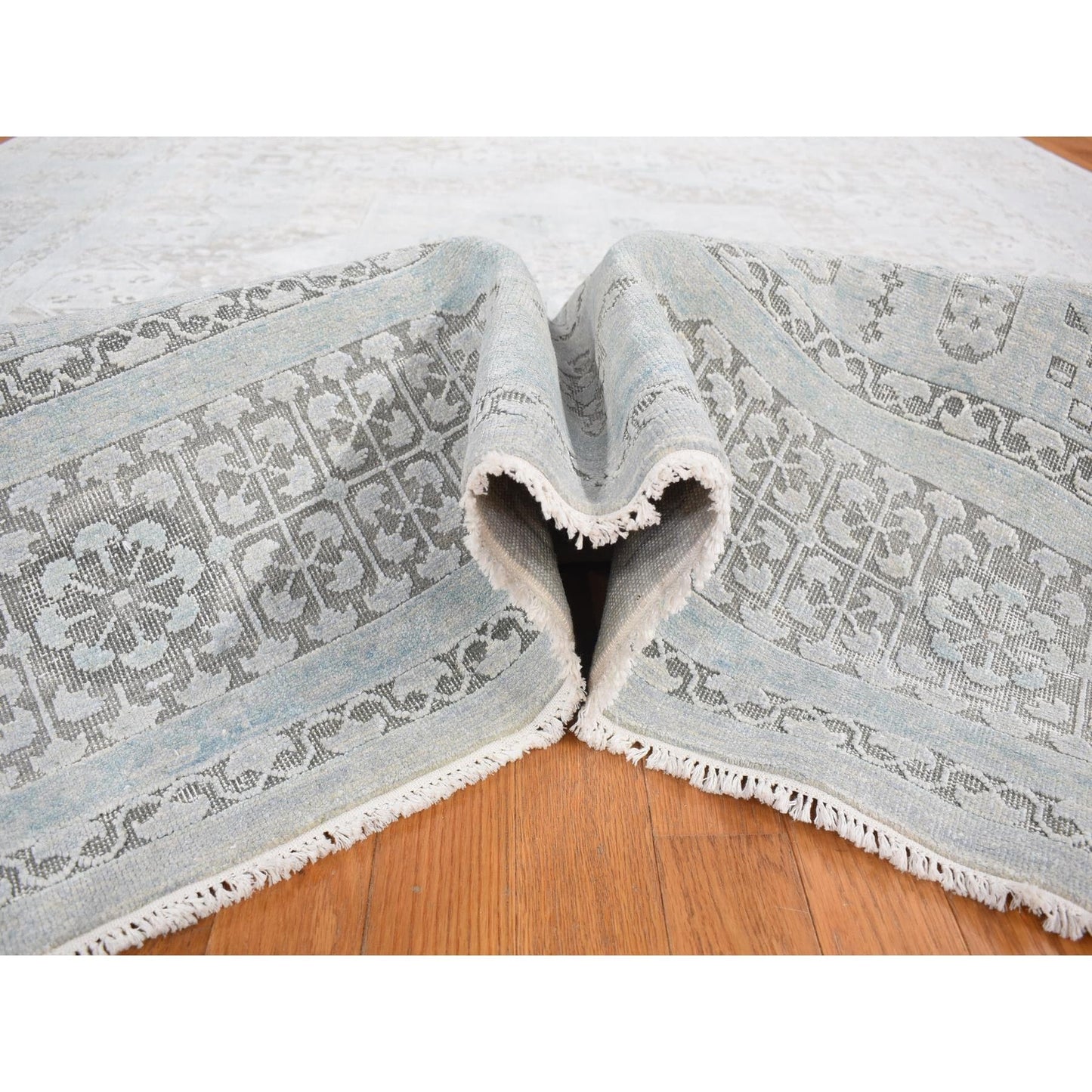 8'1"X10'5" Light Green Hand-Knotted Mamluk Design Pure Silk With Wool Rug