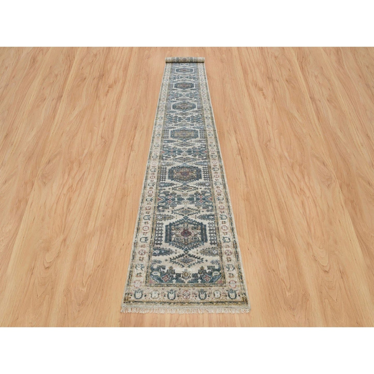 2'6"X17'10" Oyster White Hand Knotted Reimagined Viss Xl Runner Rug