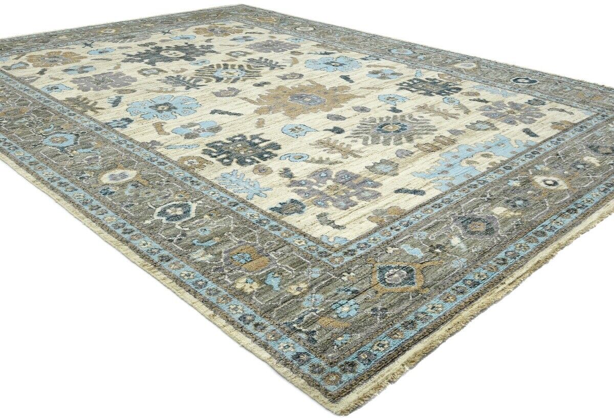 Vintage-Style Peshawar Oushak Oriental Rug Floral