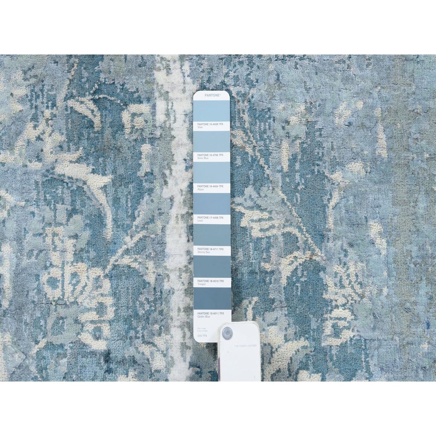 2'7"X8' Blue-Teal Farsian Tebraz Wool And Silk Hand Knotted Runner Rug
