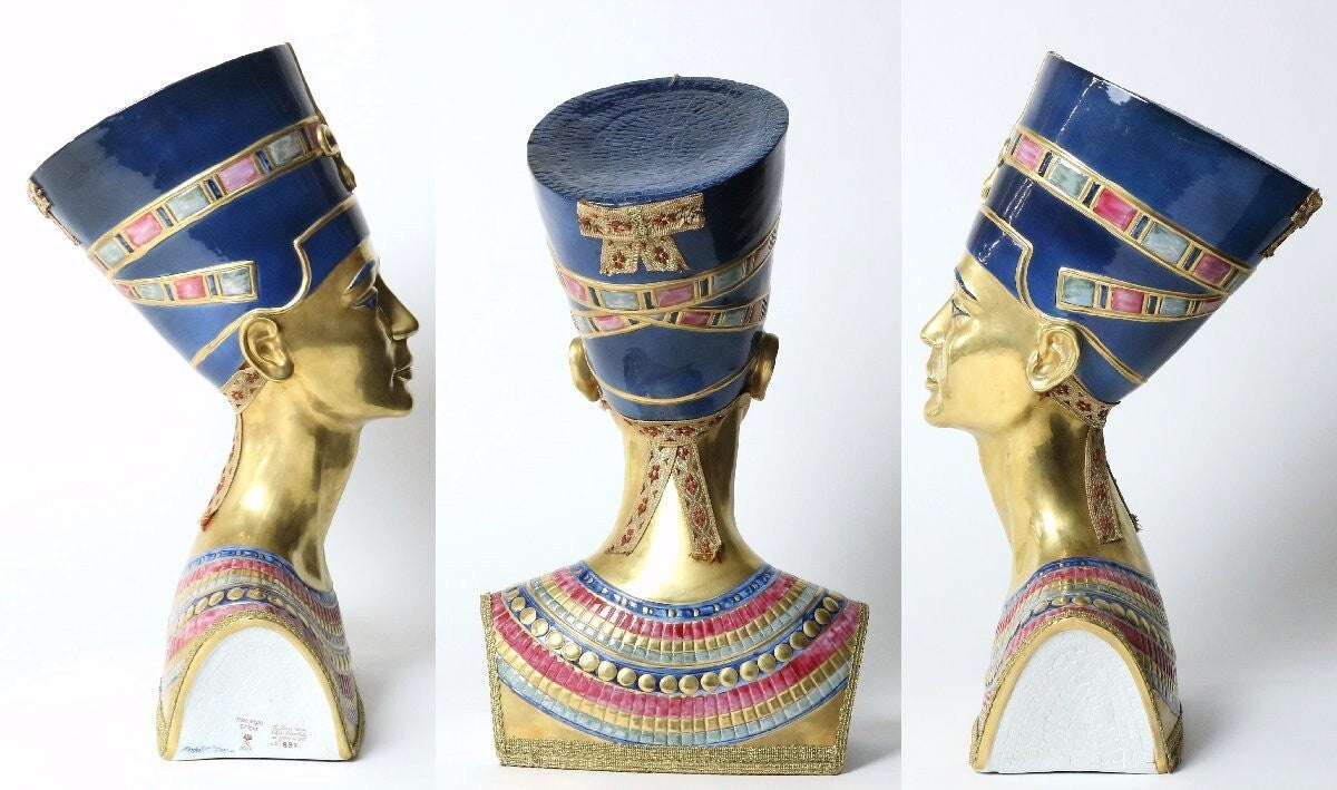Capodimonte Porcelain Figurine Busts Of Nefertiti And Tutankhamen Pair