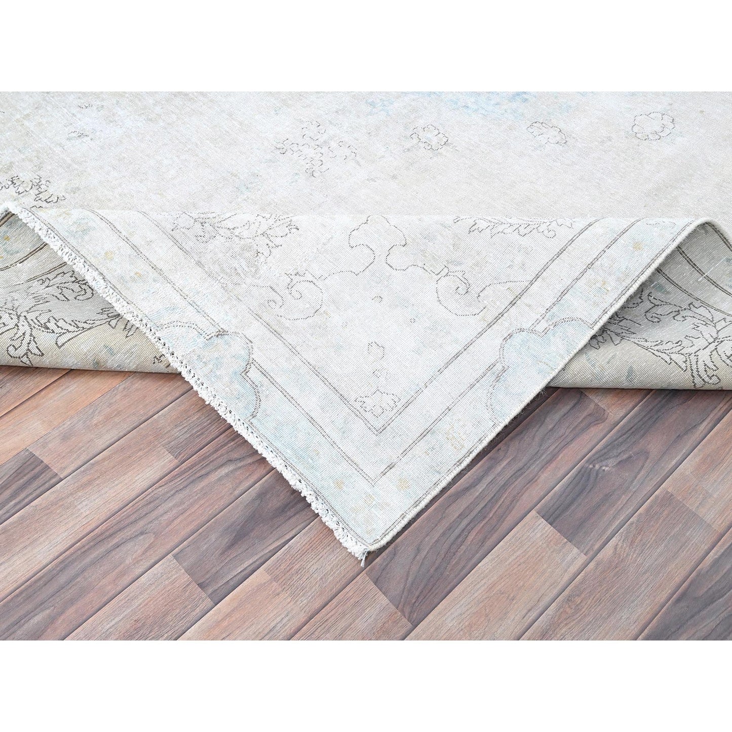 7'2"X9'10" White Natural Wool Hand Knotted Vintage Zoroastrian Karman Rug