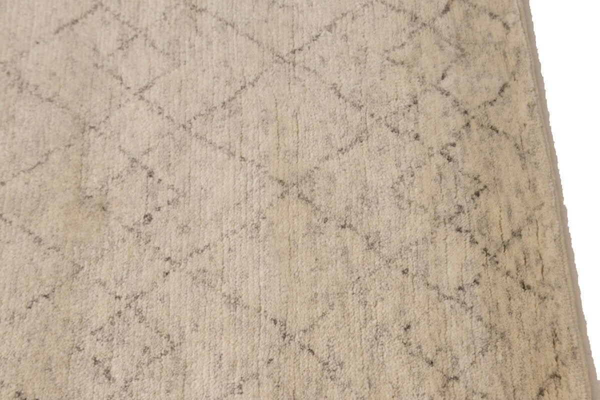 Hand-Knotted Beige Geometric Moroccan Rug Plush