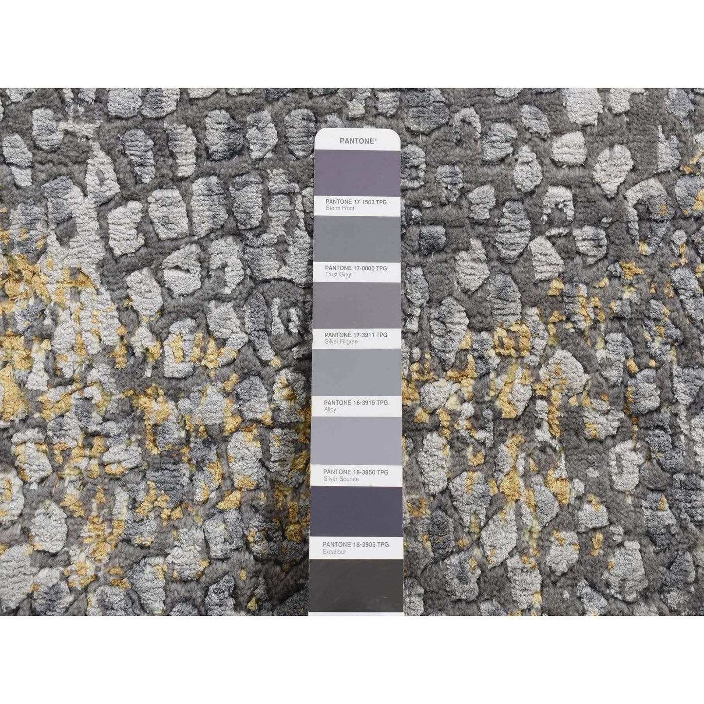 3'X8' Gray Zoroastrian Medallion Design Wool-Silk Runner Hand Knotted Rug