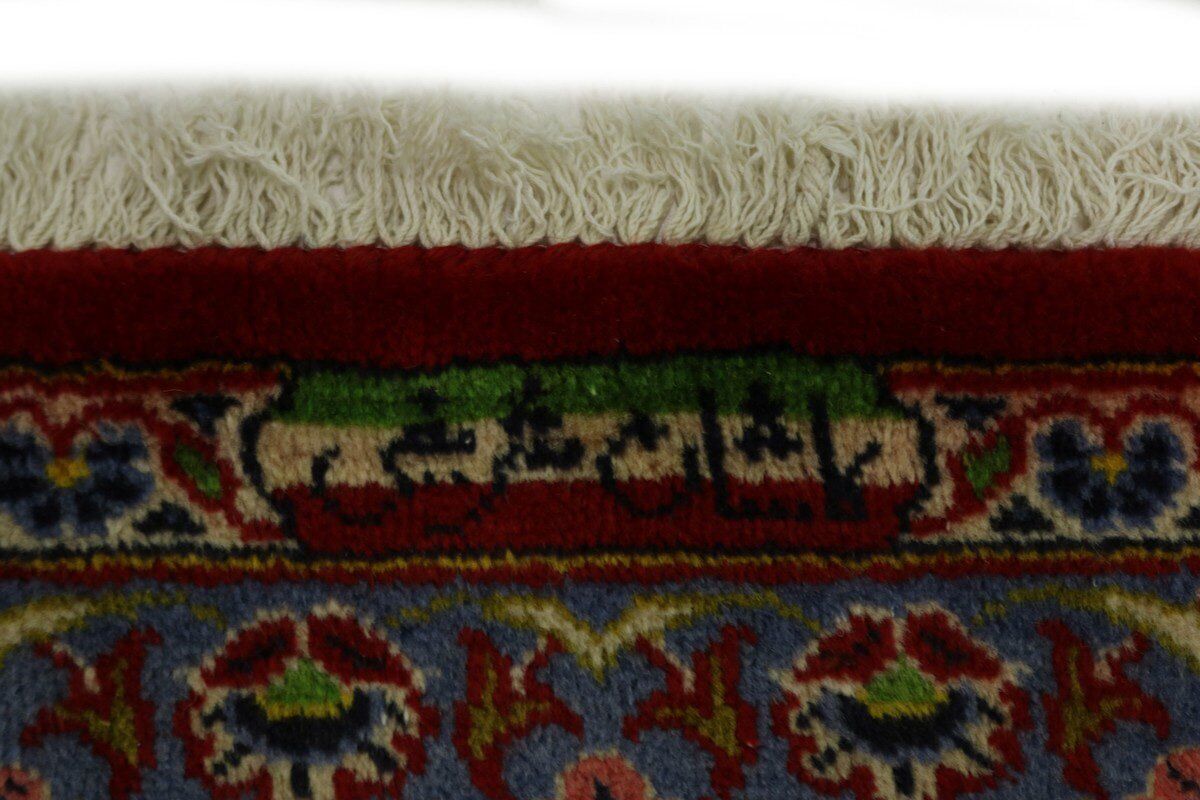 Vintage Traditional Signed Oriental Rug Handmade