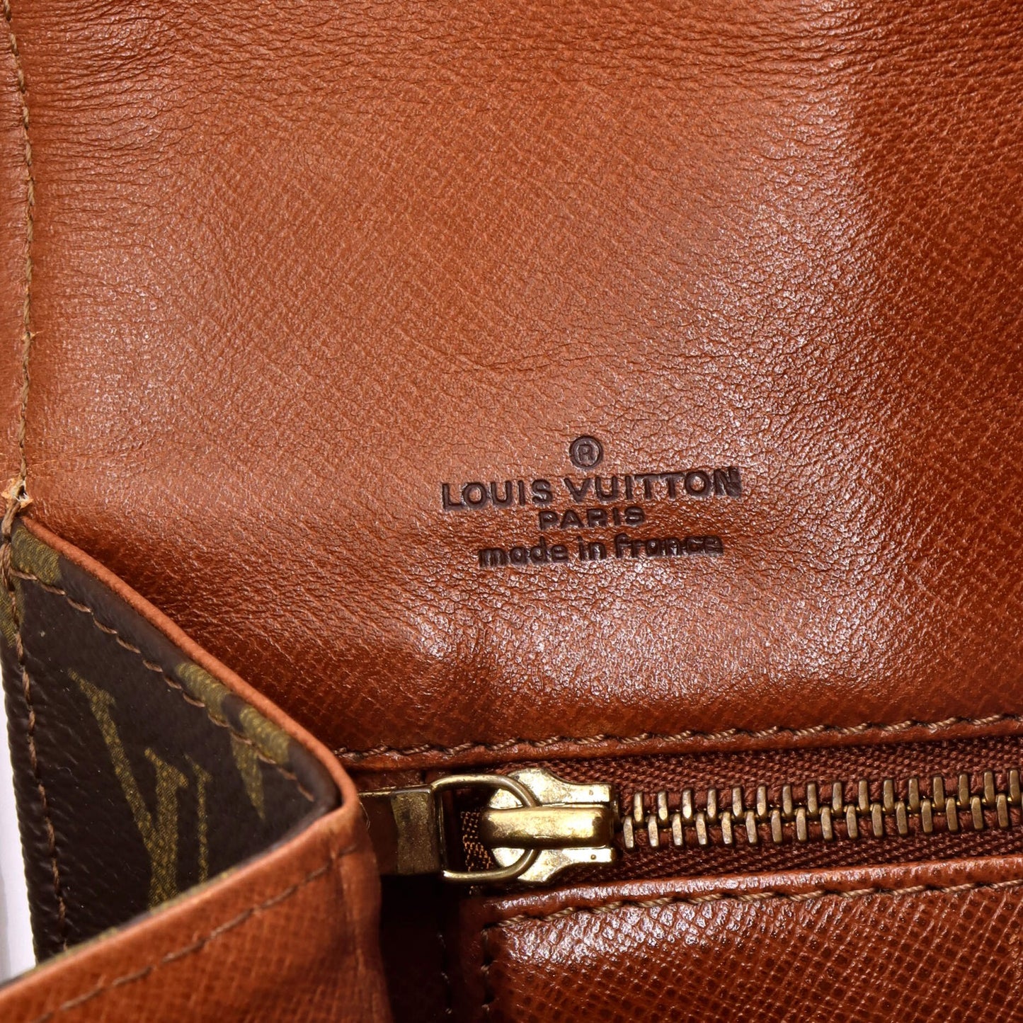 Louis Vuitton Dame Pochette Monogram Canvas Gm