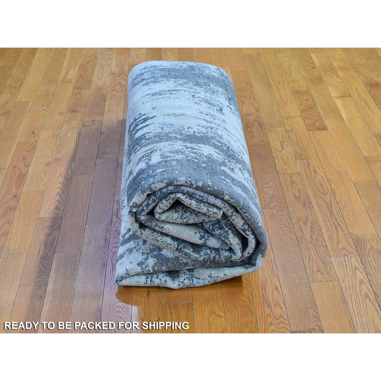 8'2"X10'2" Abstract Design Wool And Pure Silk Hand Knotted Oriental Rug