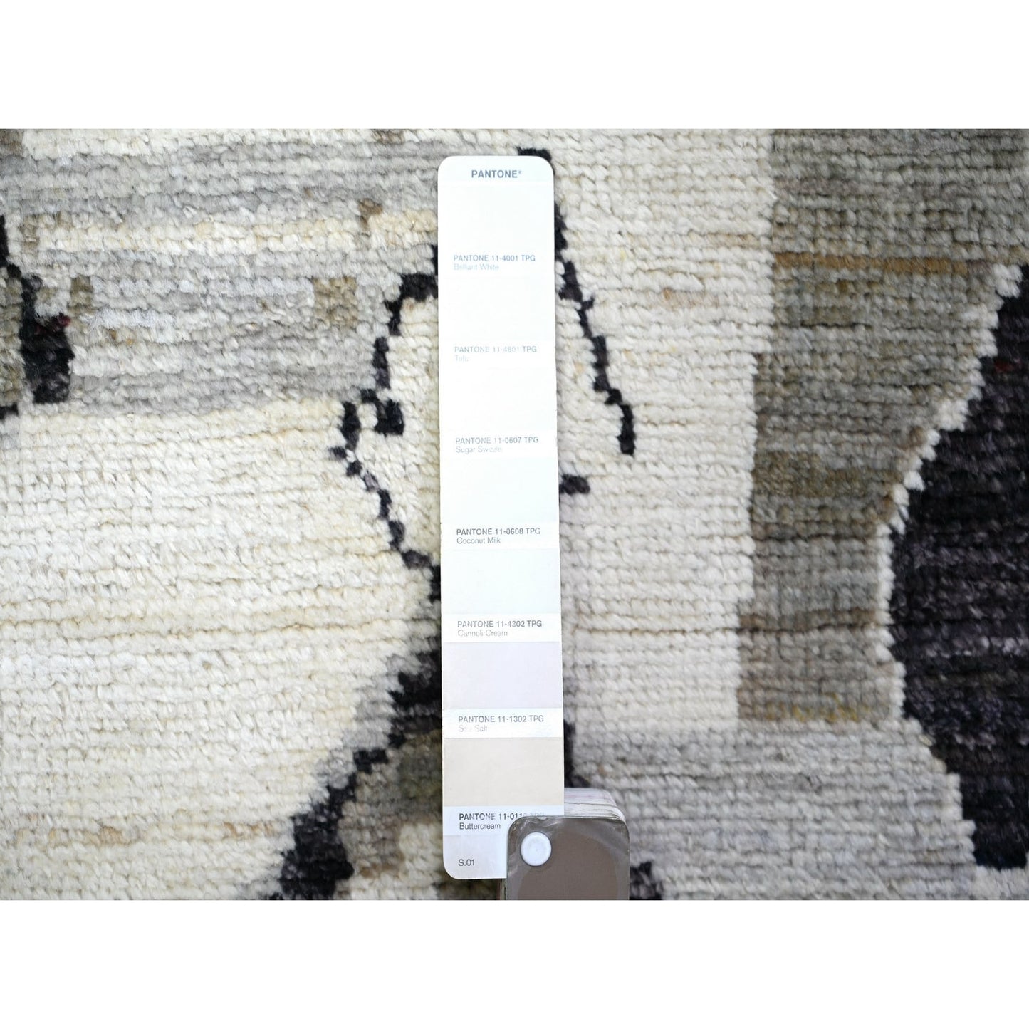 2'7"X9'9" Ivory Moroccan Berber Design Wool Hand Knotted Runner Rug