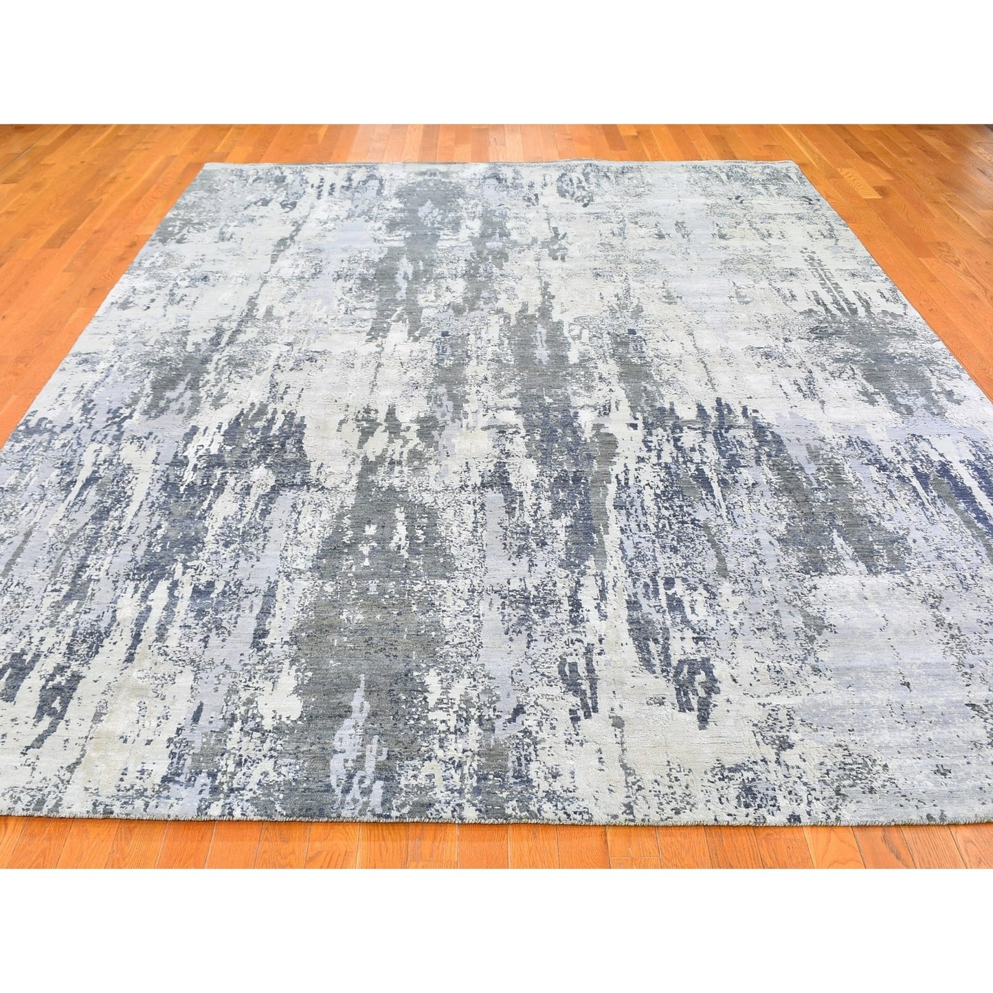 9'X12' Wool With Real Silk Abstract Design Denser Weave Hand Knotted Rug
