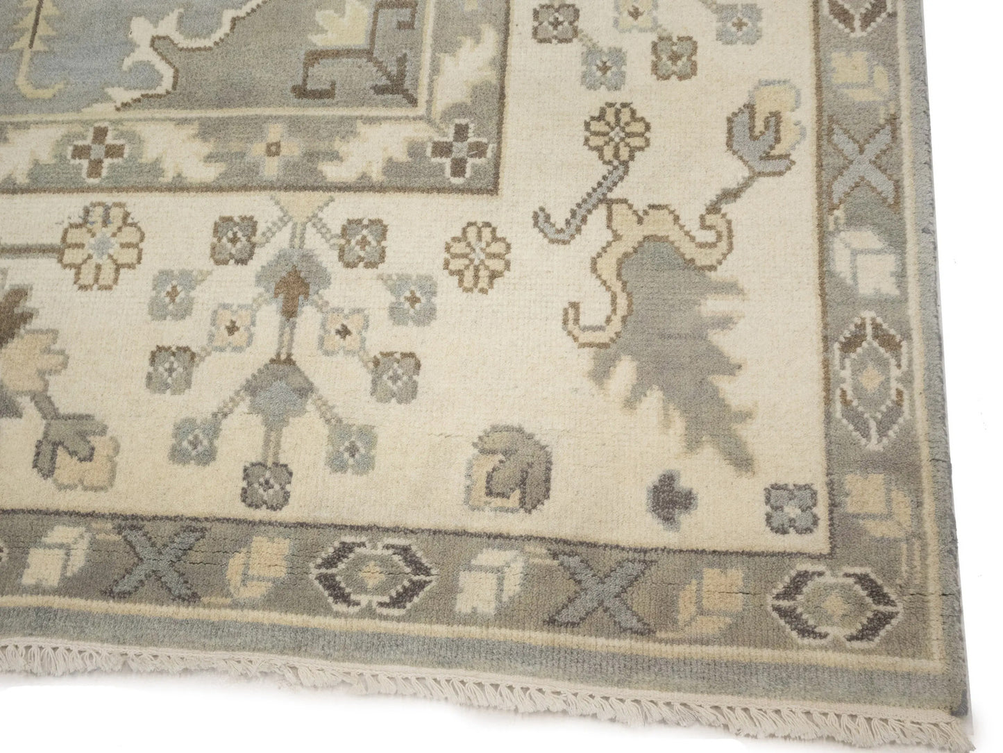 Handmade Floral Muted Colors Oushak Chobi