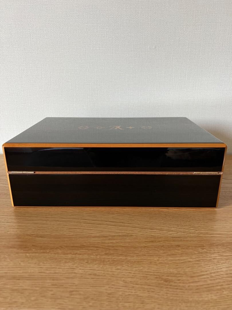 Louis Vuitton 75 Cigar Humidor Coffret Wooden Case Credo Mahogany Boxed M58562